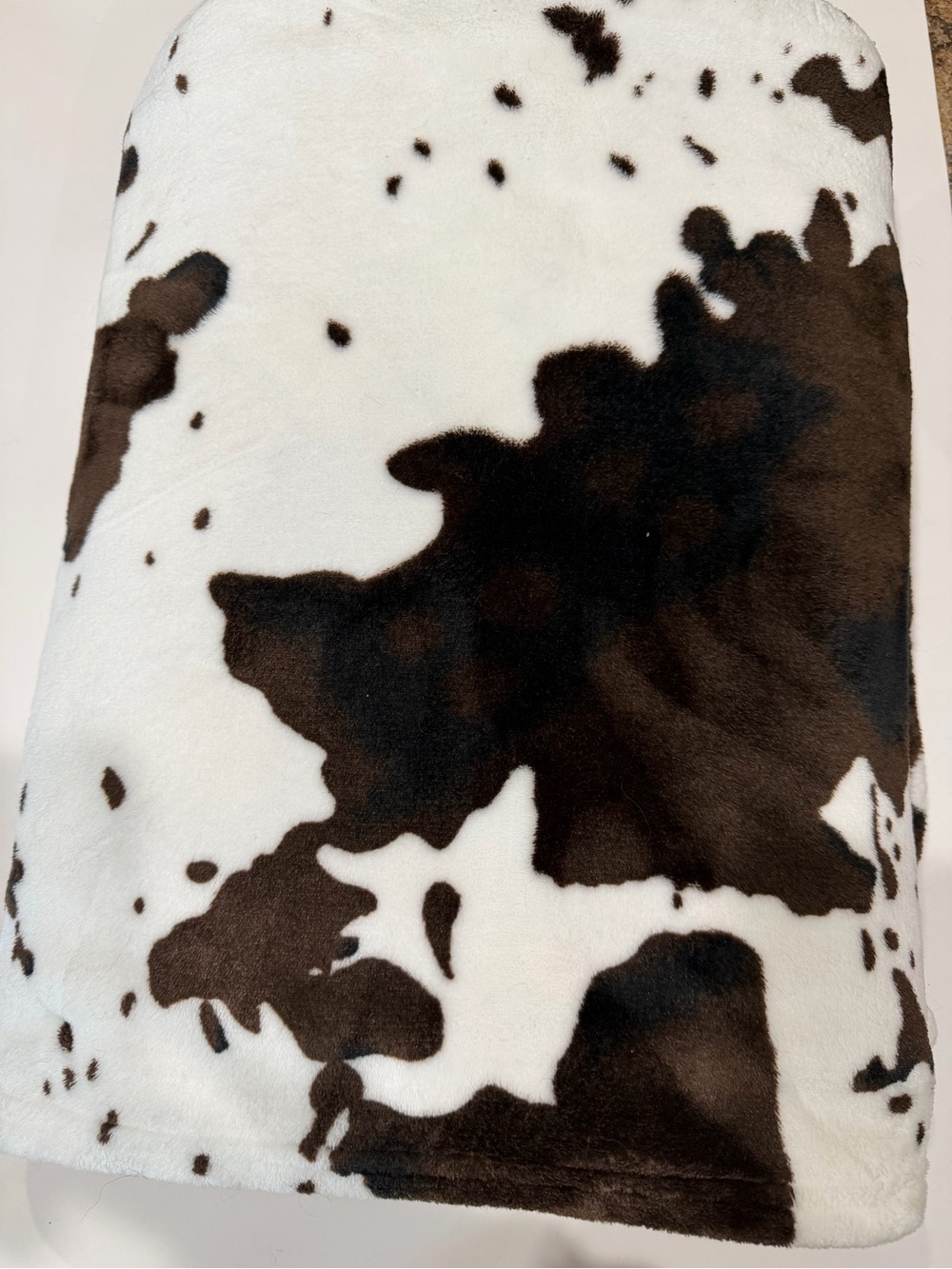 Cow Print Throw blanket - White & Brown